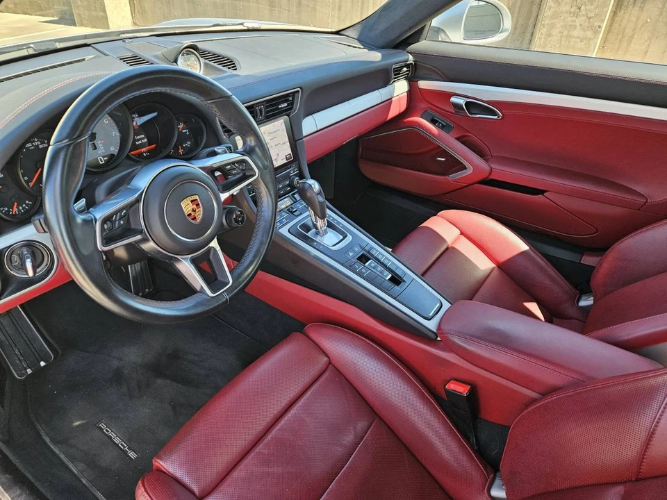 2017 Porsche 991 Carrera S - Image 4 of 5