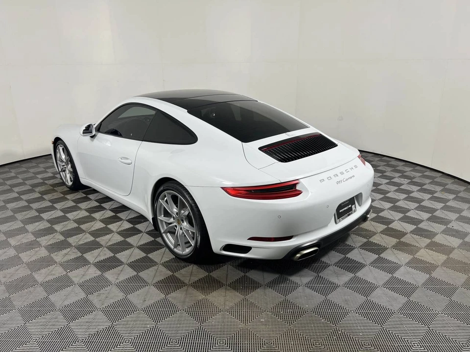 2017 Porsche 991 Carrera - Image 3 of 5