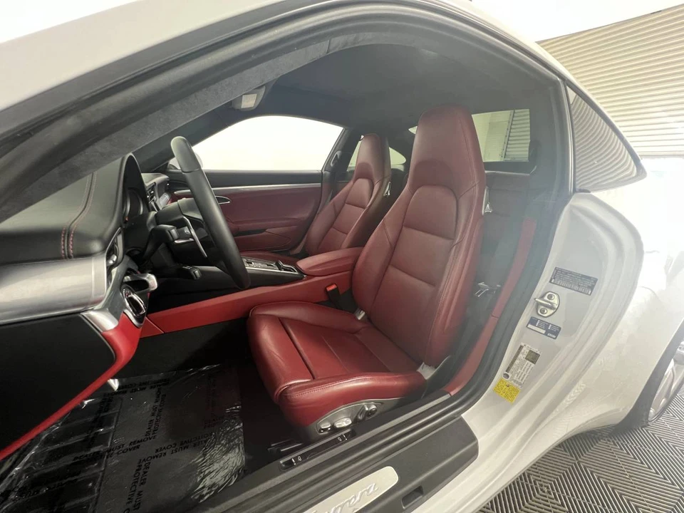 2017 Porsche 991 Carrera - Image 5 of 5