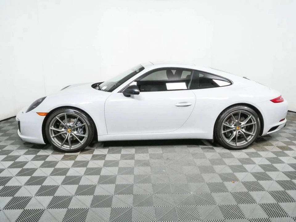 2017 Porsche 991 Carrera - Image 2 of 5