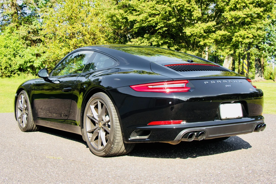 2017 Porsche 991 Carrera - Image 9 of 26