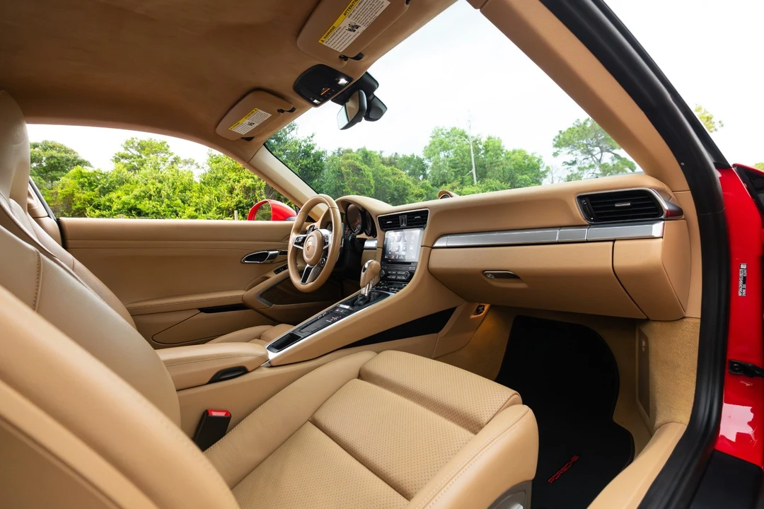 2017 Porsche 991 Carrera - Image 7 of 31