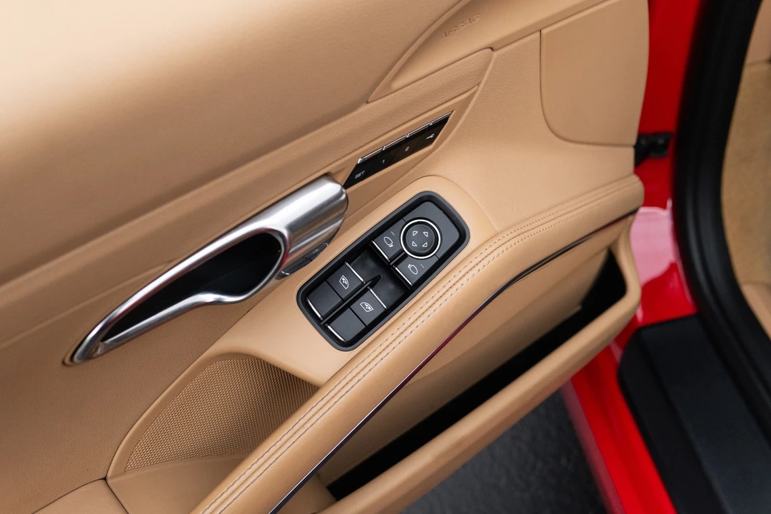 2017 Porsche 991 Carrera - Image 31 of 31