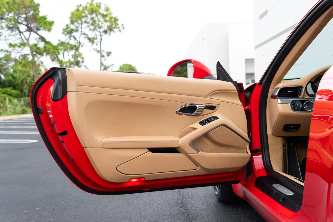 2017 Porsche 991 Carrera - Image 30 of 31