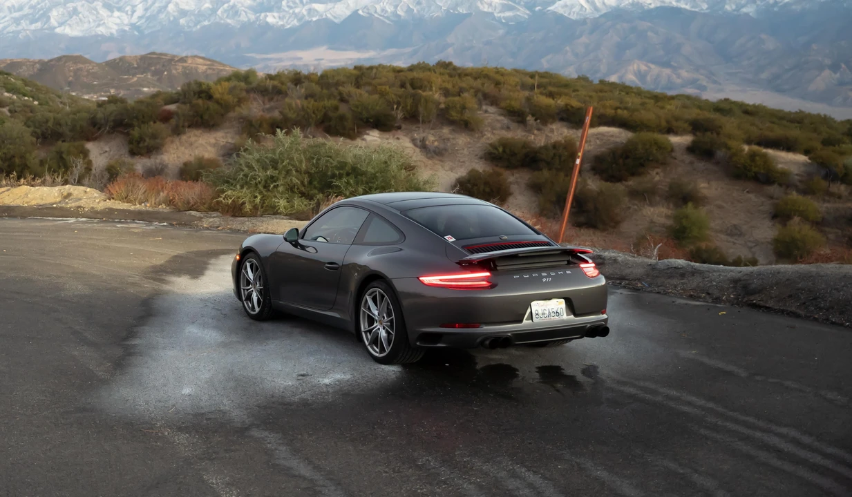 2017 Porsche 991 Carrera - Image 17 of 31