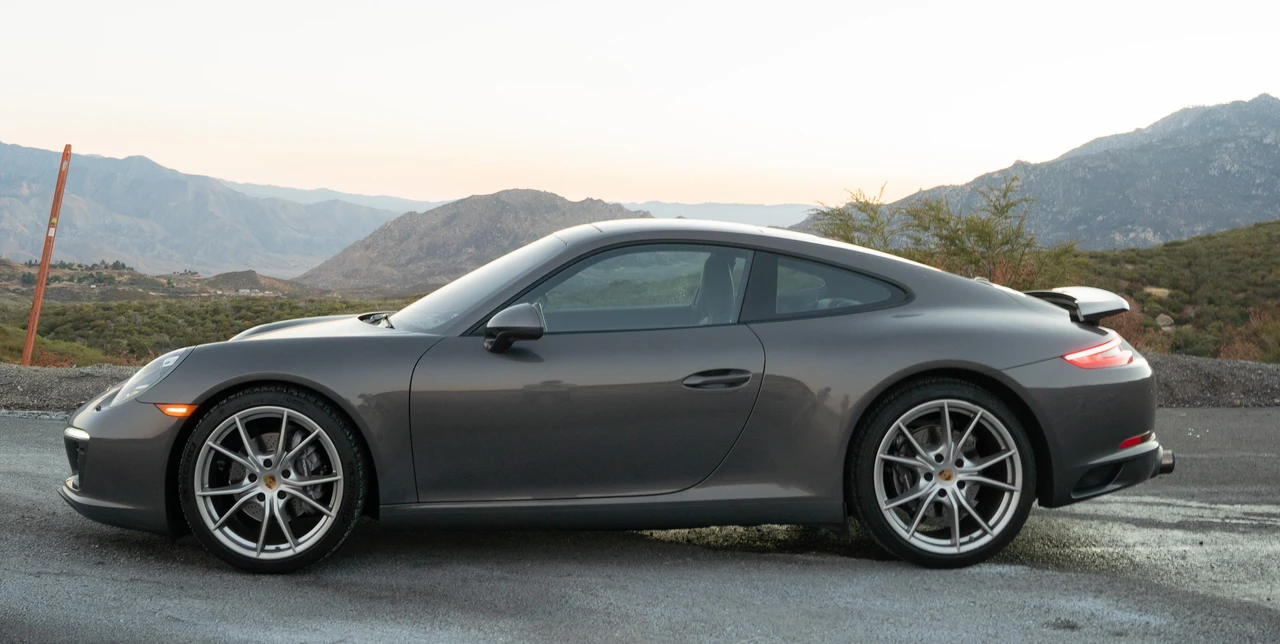 2017 Porsche 991 Carrera - Image 15 of 31