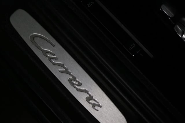 2017 Porsche 991 Carrera - Image 18 of 20