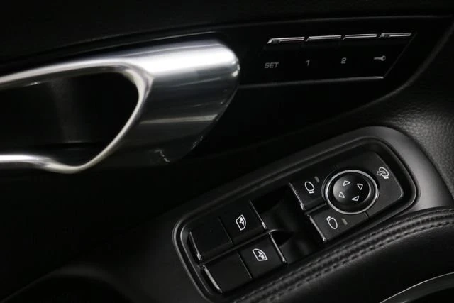 2017 Porsche 991 Carrera - Image 19 of 20