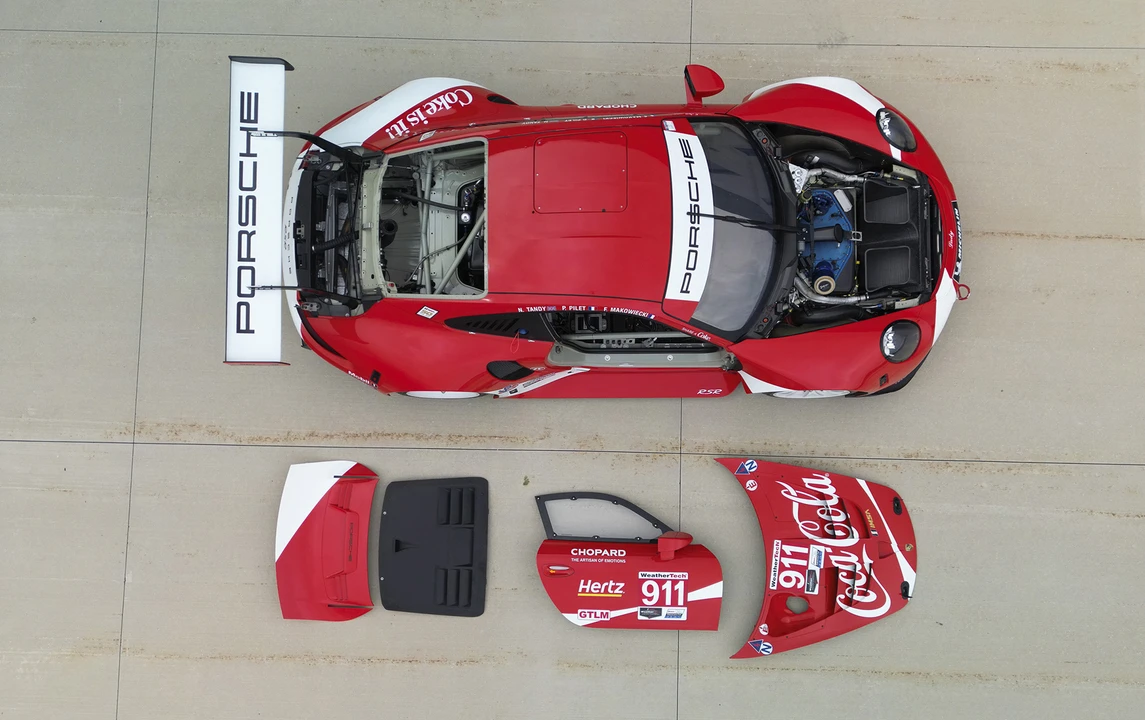 2017 Porsche 911 - Image 11 of 30