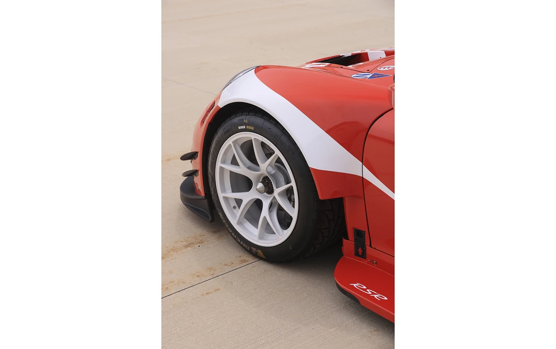 2017 Porsche 911 - Image 28 of 30