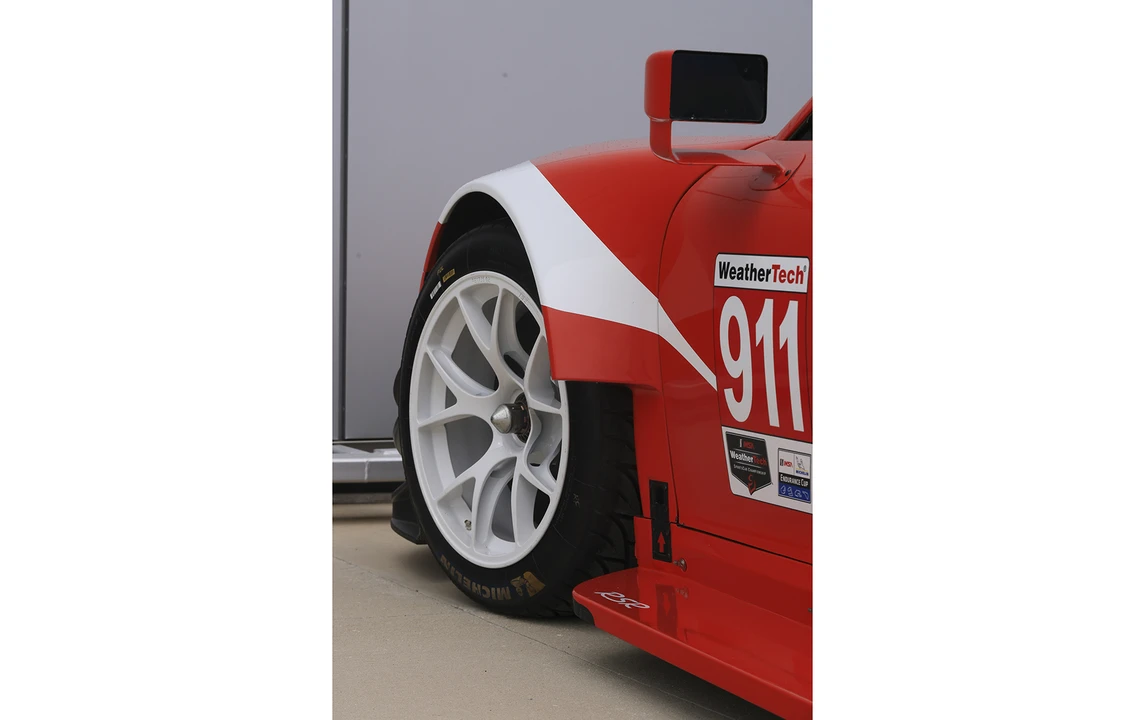 2017 Porsche 911 - Image 29 of 30