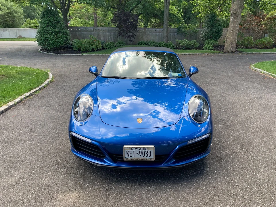 2017 Porsche 991 Targa 4 & 4S - Image 17 of 23