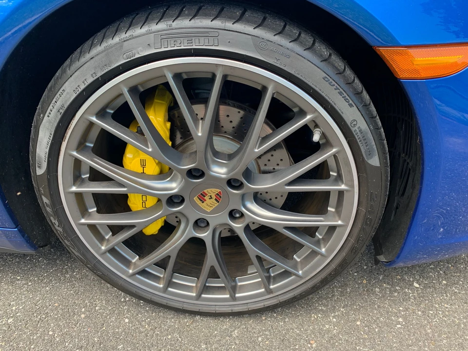 2017 Porsche 991 Targa 4 & 4S - Image 2 of 23