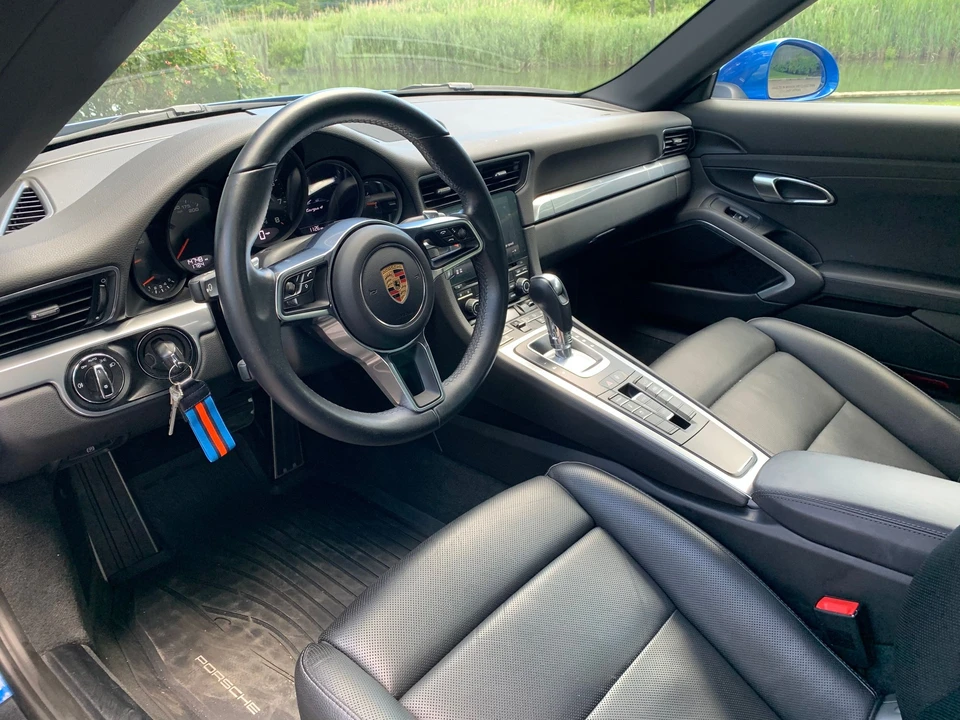 2017 Porsche 991 Targa 4 & 4S - Image 14 of 23