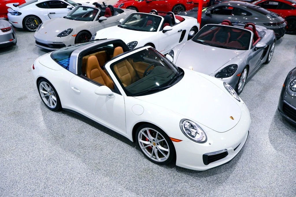 2017 Porsche 991 Targa 4 & 4S - Image 6 of 12