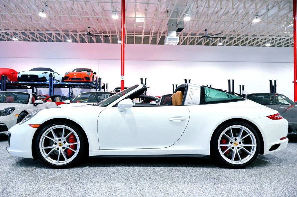 2017 Porsche 991 Targa 4 & 4S - Image 2 of 12