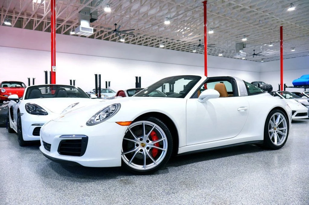 2017 Porsche 991 Targa 4 & 4S - Image 4 of 12