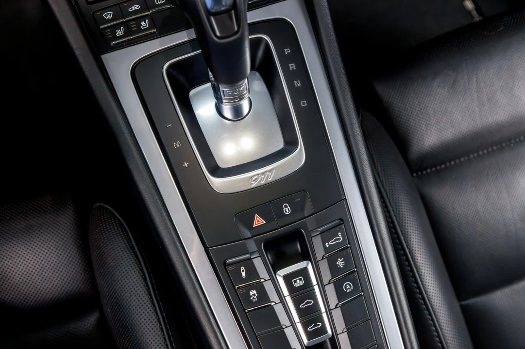 2017 Porsche 991 Turbo - Image 27 of 29