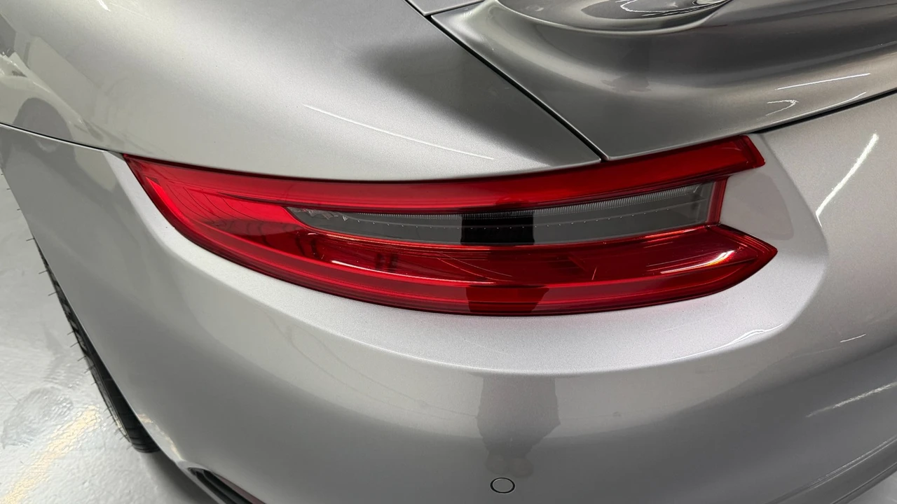 2017 Porsche 991 Turbo - Image 22 of 31