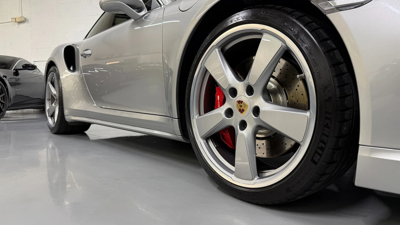 2017 Porsche 991 Turbo - Image 7 of 31