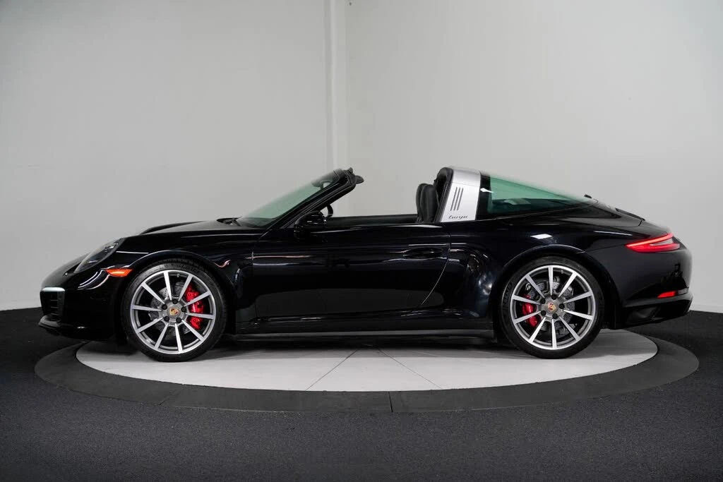 2017 Porsche 991 Targa 4 & 4S - Image 8 of 31