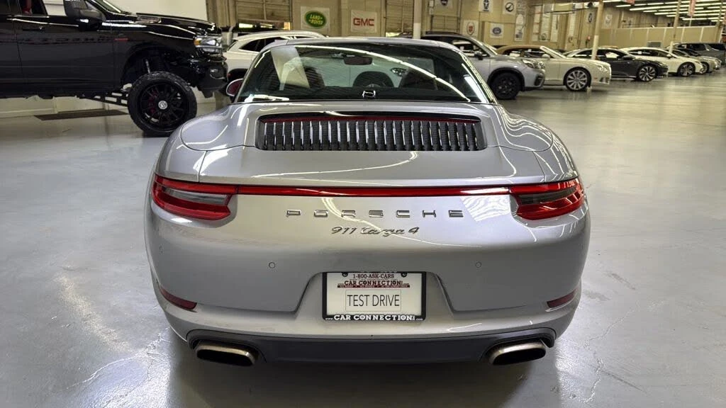 2017 Porsche 991 Targa 4 & 4S - Image 10 of 23