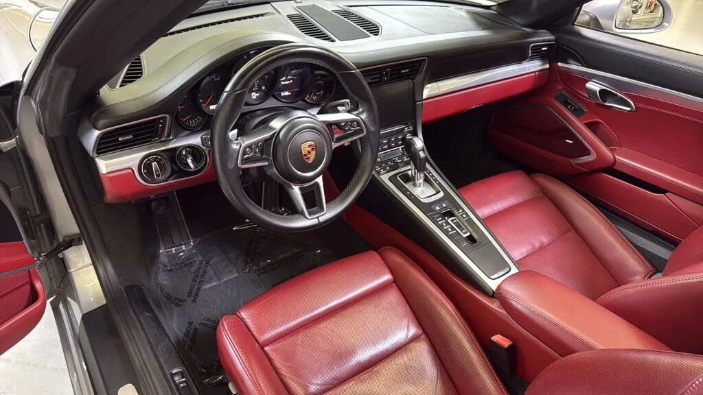 2017 Porsche 991 Targa 4 & 4S - Image 12 of 23