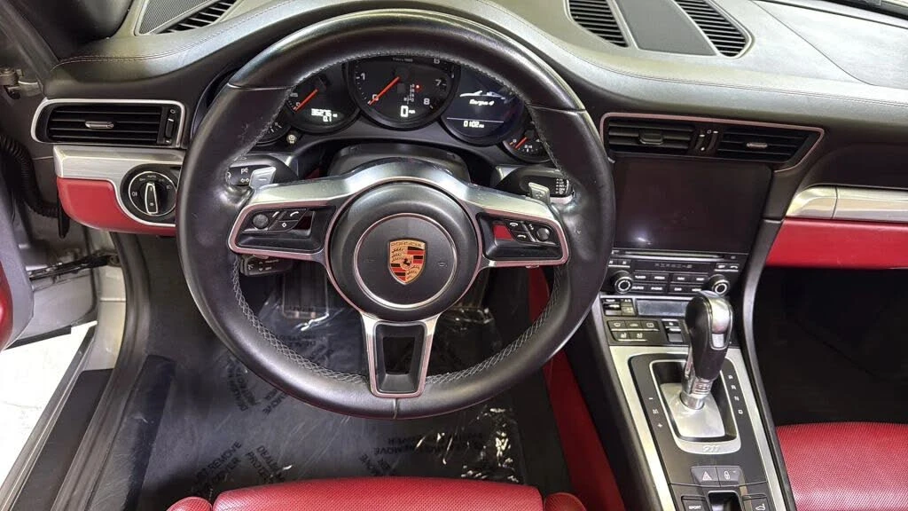 2017 Porsche 991 Targa 4 & 4S - Image 13 of 23