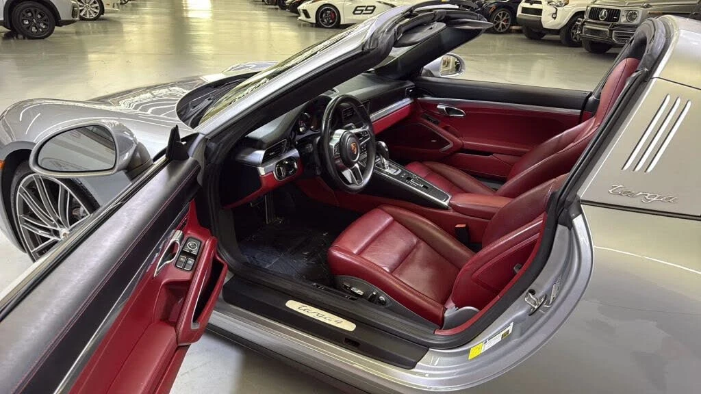 2017 Porsche 991 Targa 4 & 4S - Image 18 of 23