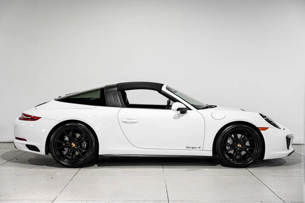 2017 Porsche 991 Targa 4 & 4S - Image 3 of 31