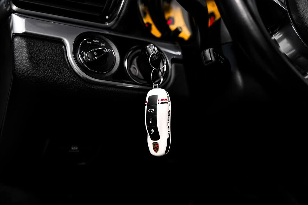 2017 Porsche 991 Targa 4 & 4S - Image 12 of 31