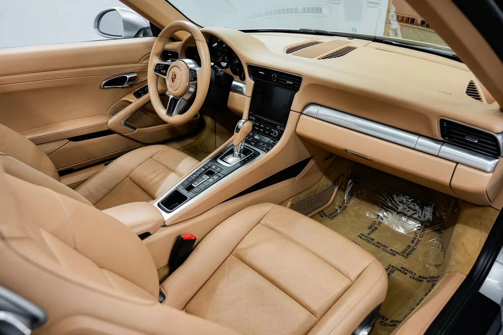2017 Porsche 991 Targa 4 & 4S - Image 20 of 31