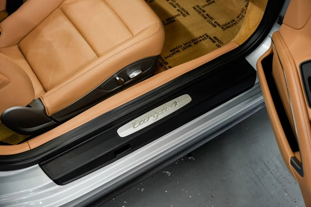 2017 Porsche 991 Targa 4 & 4S - Image 17 of 31