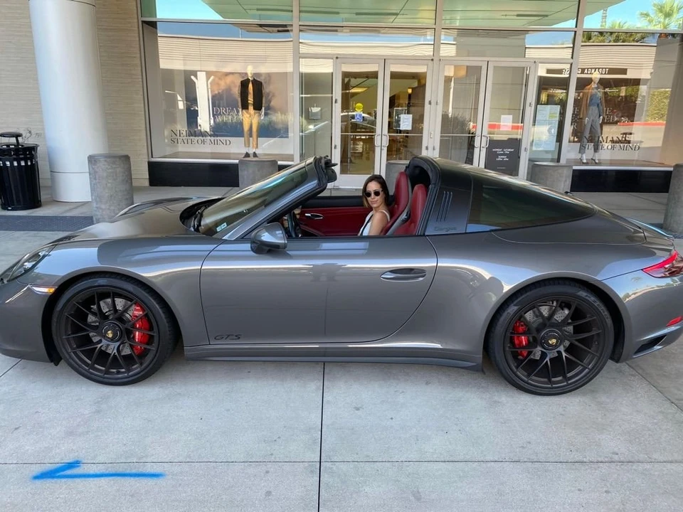 2017 Porsche 991 Targa 4 GTS - Image 5 of 10