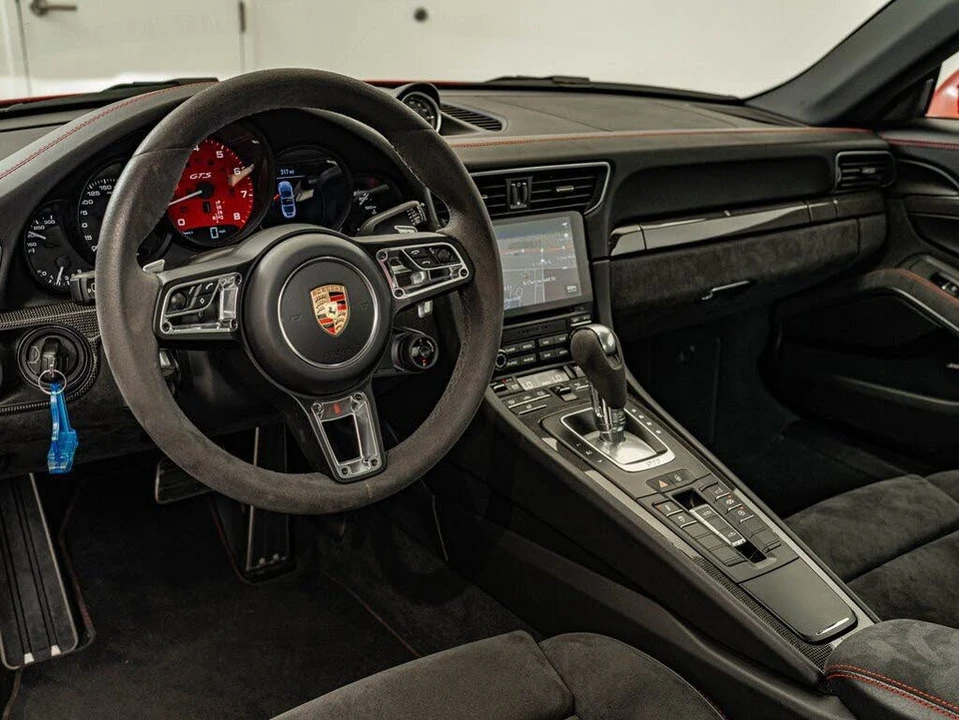 2017 Porsche 991 Targa 4 GTS - Image 4 of 31
