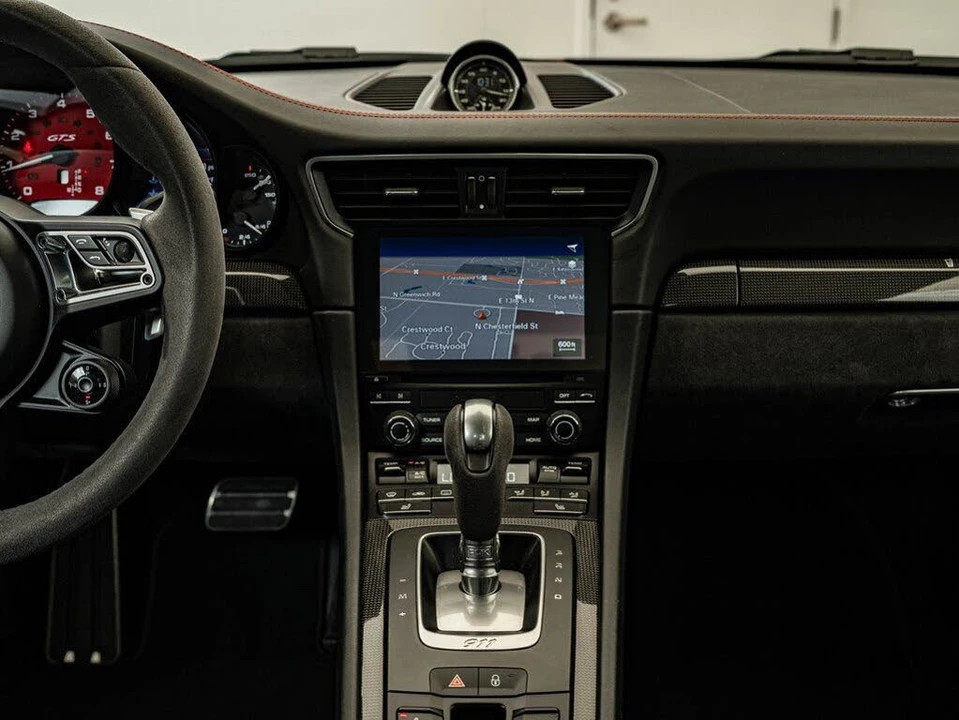 2017 Porsche 991 Targa 4 GTS - Image 6 of 31