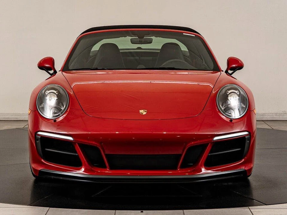 2017 Porsche 991 Targa 4 GTS - Image 11 of 31