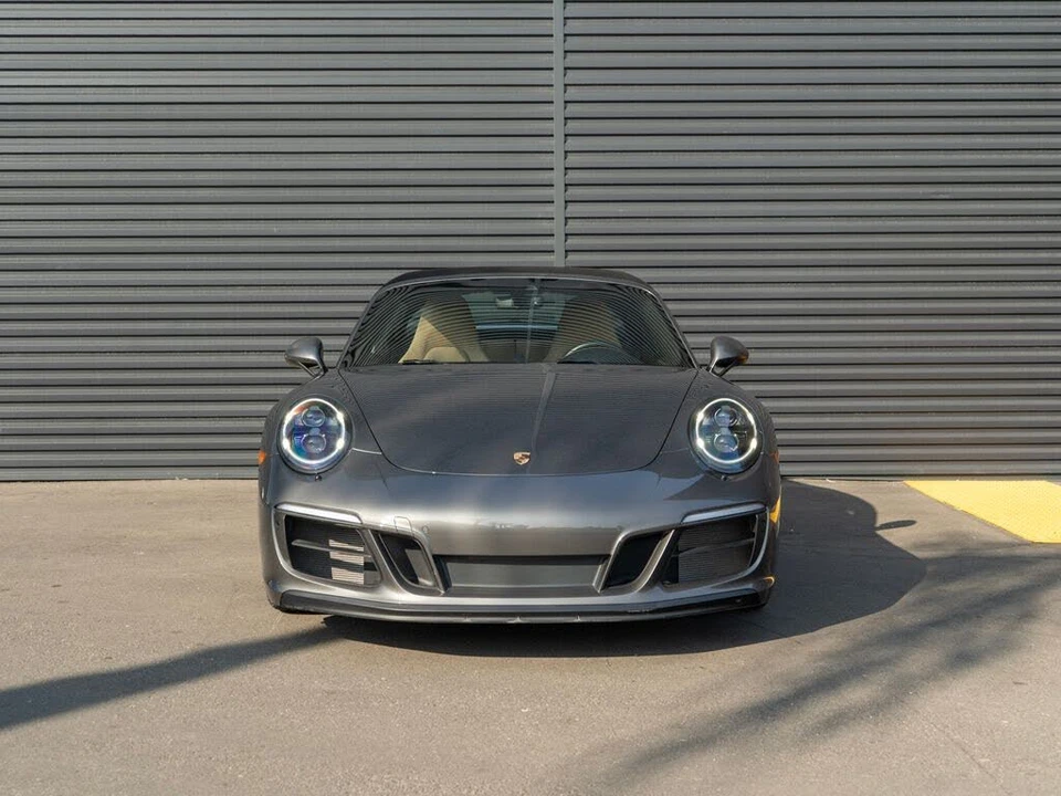 2017 Porsche 991 Targa 4 GTS - Image 6 of 31