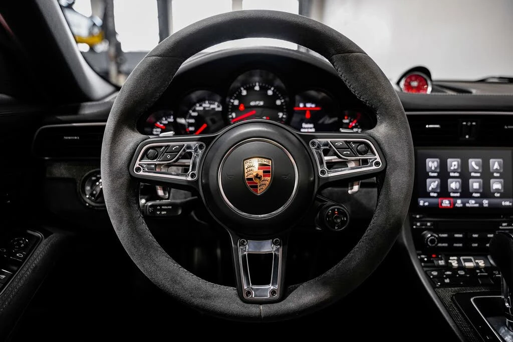 2017 Porsche 991 Targa 4 GTS - Image 11 of 31