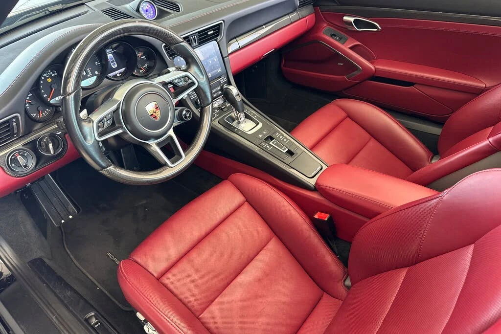 2017 Porsche 991 Targa 4 GTS - Image 4 of 31
