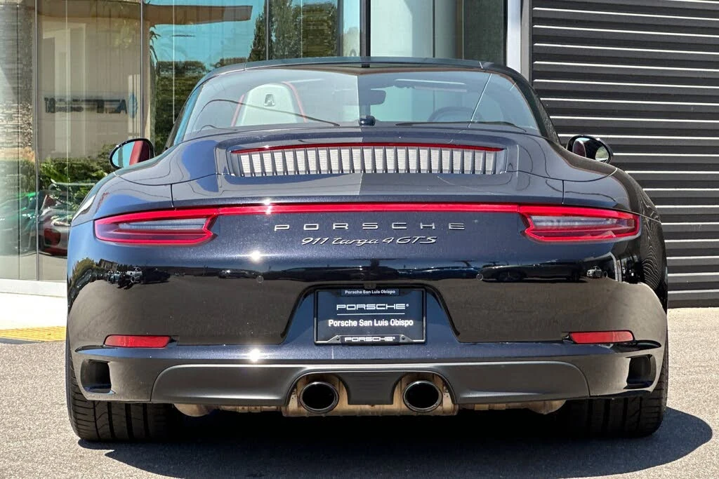 2017 Porsche 991 Targa 4 GTS - Image 7 of 31