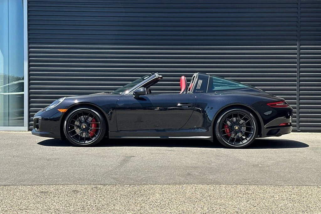 2017 Porsche 991 Targa 4 GTS - Image 2 of 31
