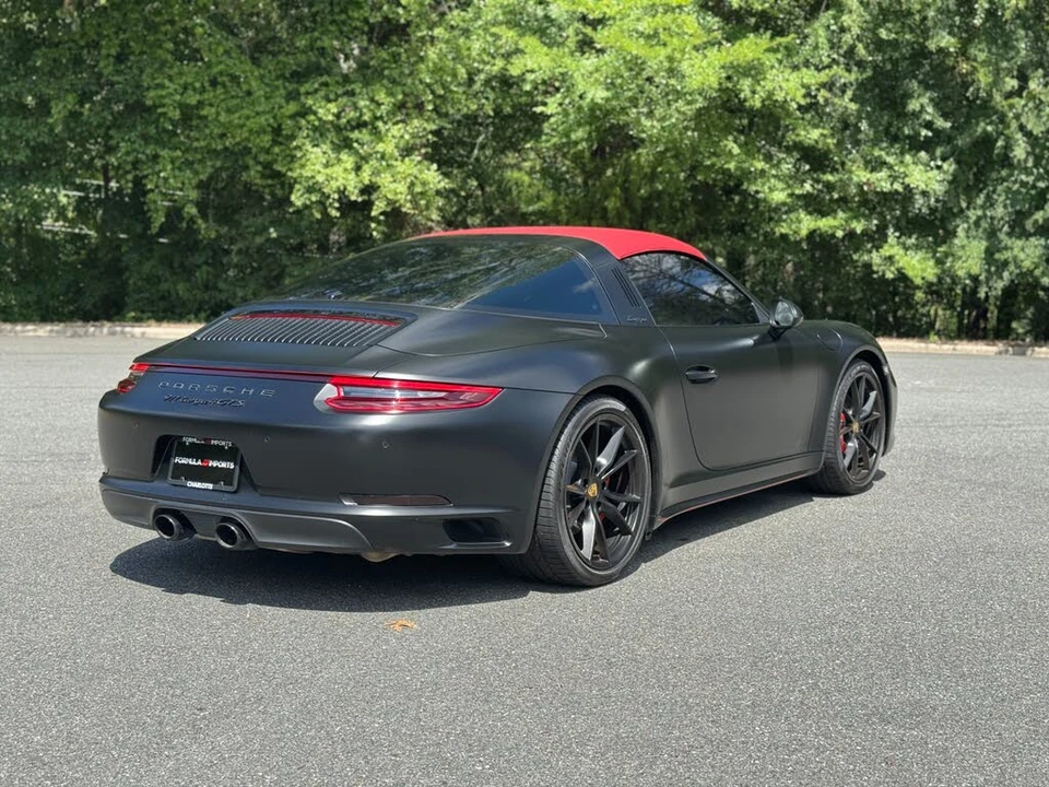 2017 Porsche 991 Targa 4 GTS - Image 12 of 31