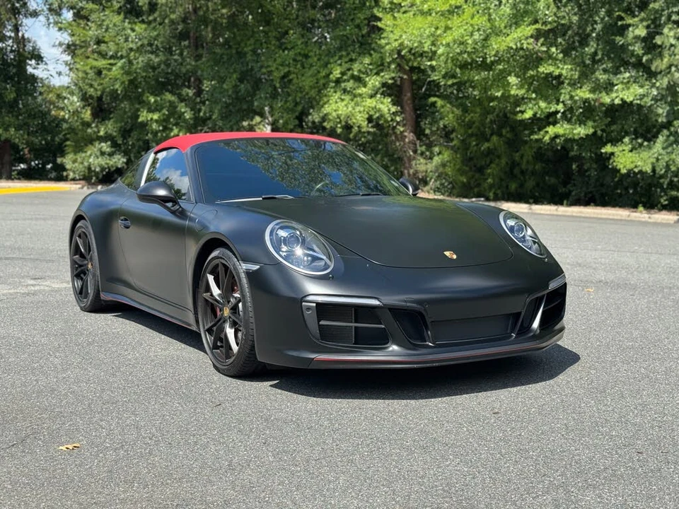 2017 Porsche 991 Targa 4 GTS - Image 16 of 31