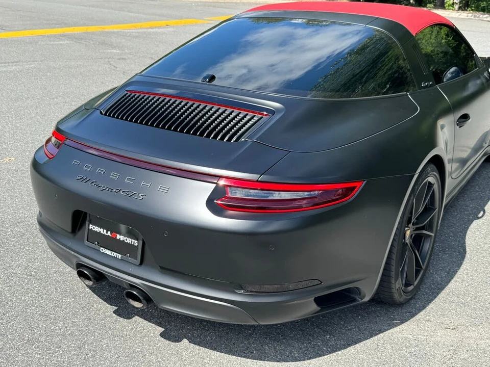 2017 Porsche 991 Targa 4 GTS - Image 24 of 31