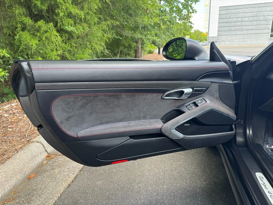 2017 Porsche 991 Targa 4 GTS - Image 31 of 31