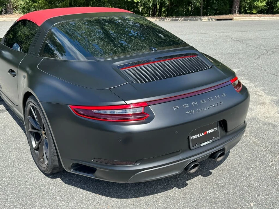2017 Porsche 991 Targa 4 GTS - Image 23 of 31