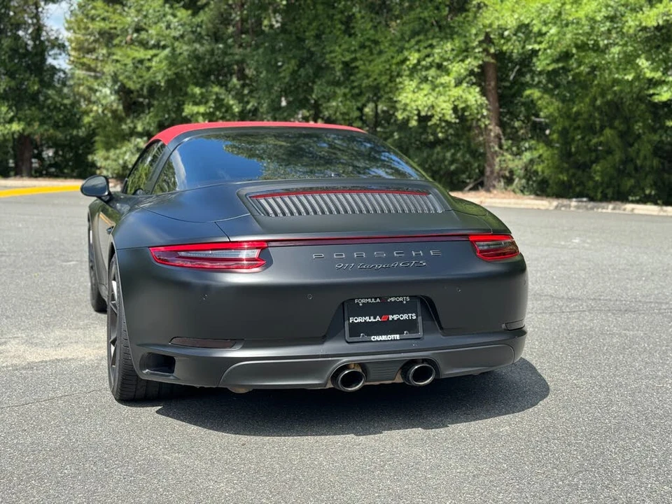 2017 Porsche 991 Targa 4 GTS - Image 9 of 31