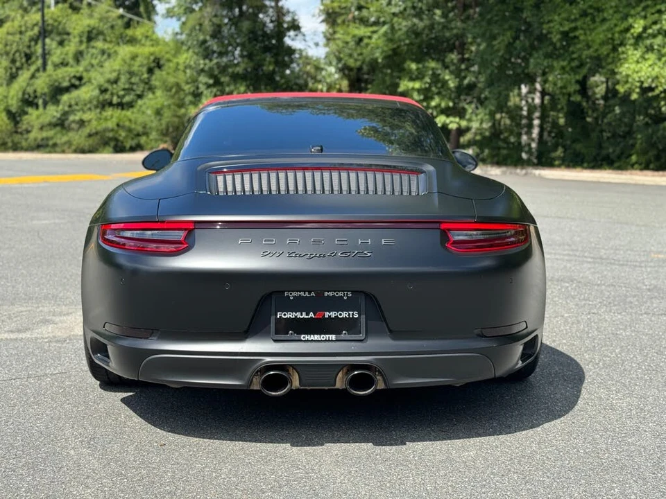 2017 Porsche 991 Targa 4 GTS - Image 10 of 31