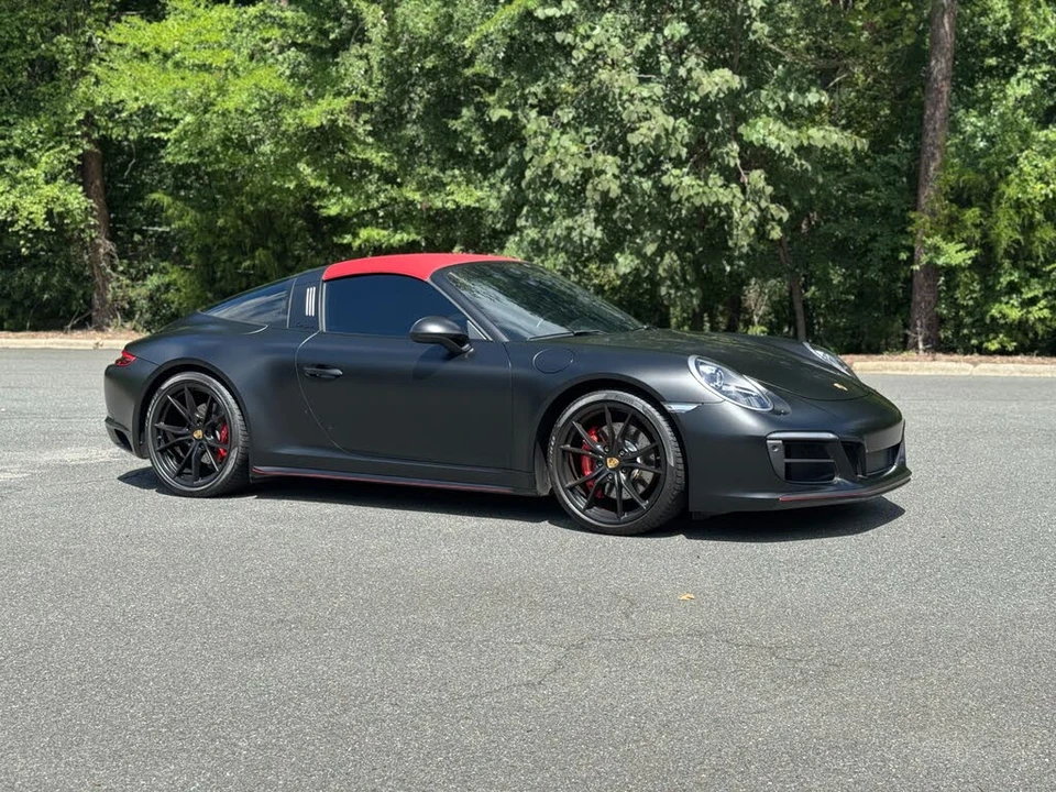 2017 Porsche 991 Targa 4 GTS - Image 15 of 31